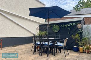 Patio- click for photo gallery